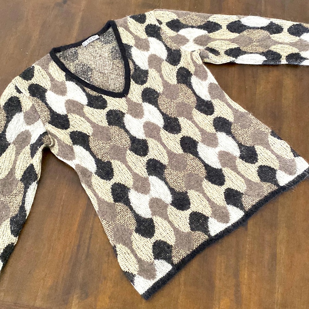 Iceberg sweater